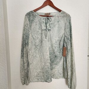 I.E RELAXED NWT Elegant 100 % Silk Green Patterned Women's Top 18W